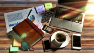 kymmenen käytännön yrittäjyystaitoa