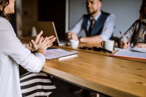 Can an LLC have employees